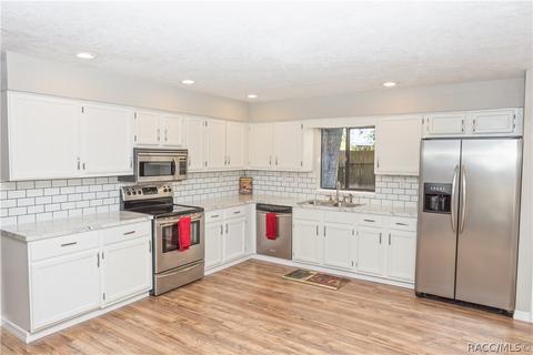 69 Allen Ave, Inglis, FL 34449 photo 5