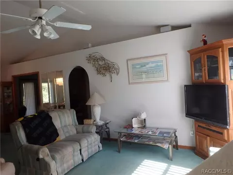263 E Reehill St, Lecanto, FL 34461 photo 4