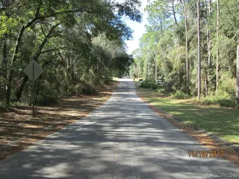 6506 E Glover St, Inverness, FL 34452 photo 4