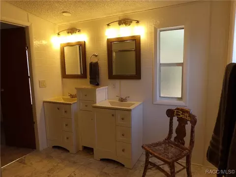 442 E Benjamin St, Hernando, FL 34442 photo 8