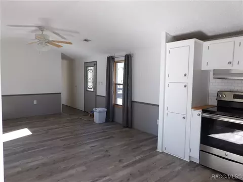 442 E Benjamin St, Hernando, FL 34442 photo 6