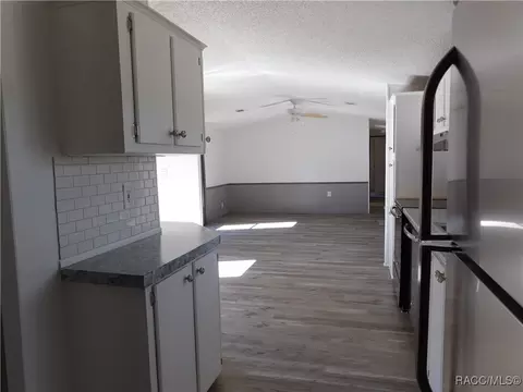 442 E Benjamin St, Hernando, FL 34442 photo 13