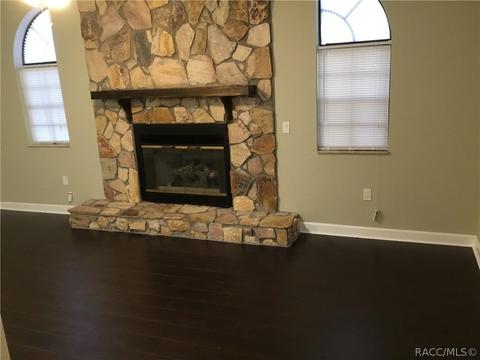 274 E Lancaster St, Lecanto, FL 34461 photo 11