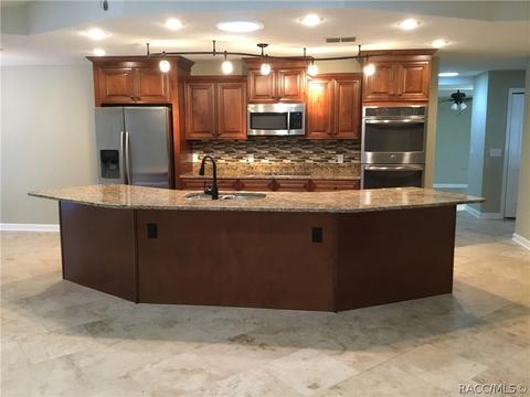 274 E Lancaster St, Lecanto, FL 34461 photo 4