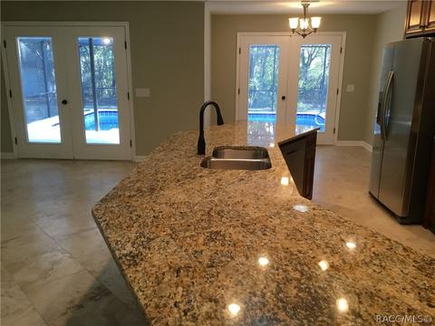 274 E Lancaster St, Lecanto, FL 34461 photo 6