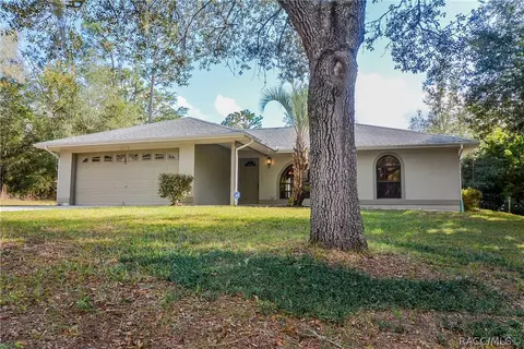1072 E Bismark St, Hernando, FL 34442 photo 1