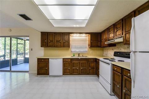 8660 N Catapane Loop, Crystal River, FL 34428 photo 5