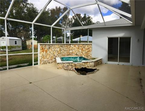 2936 S Circle Dr, Inverness, FL 34450 photo 4