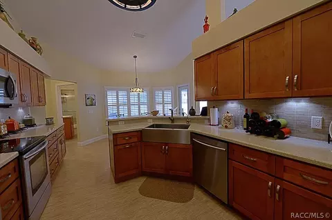 3643 E Cove Park Trl, Hernando, FL 34442 photo 12