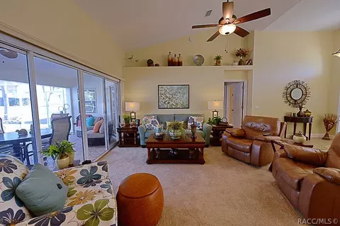 3643 E Cove Park Trl, Hernando, FL 34442 photo 10