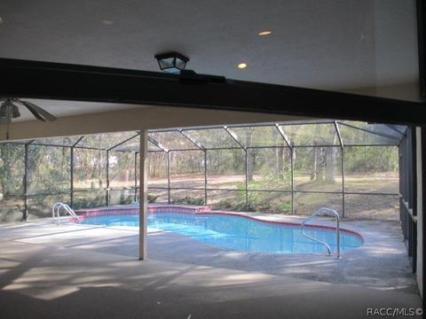 184 E Liberty St, Hernando, FL 34442 photo 4