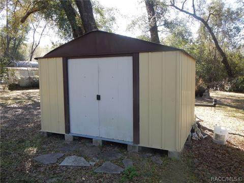 4246 N Pine Dr, Hernando, FL 34442 photo 2