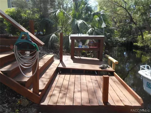62 Canterbury Rd, Inglis, FL 34449 photo 4