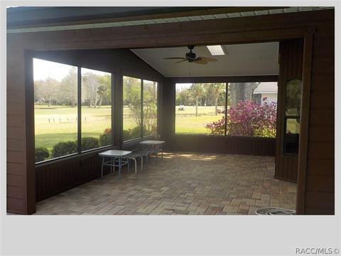9239 W Turnberry Loop, Crystal River, FL 34429 photo 4