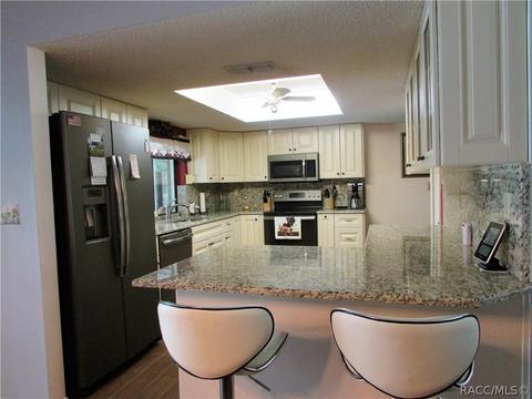 9221 Eldridge Rd, Spring Hill, FL 34608 photo 4