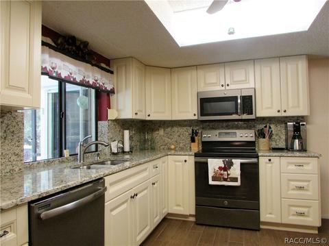 9221 Eldridge Rd, Spring Hill, FL 34608 photo 7