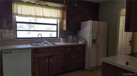 3669 E Adams St, Hernando, FL 34442 photo 5