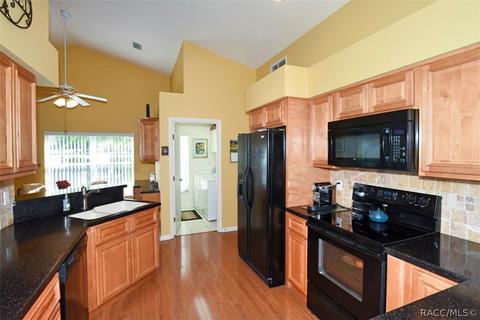 729 E Dakota Ct, Hernando, FL 34442 photo 13
