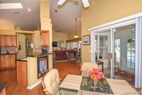 729 E Dakota Ct, Hernando, FL 34442 photo 17