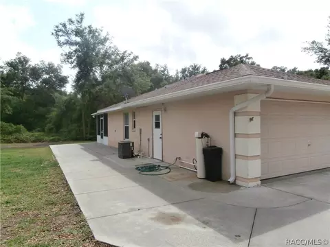 3586 E Delight St, Hernando, FL 34442 photo 2