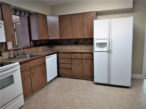 136 Allen Ave, Inglis, FL 34449 photo 13