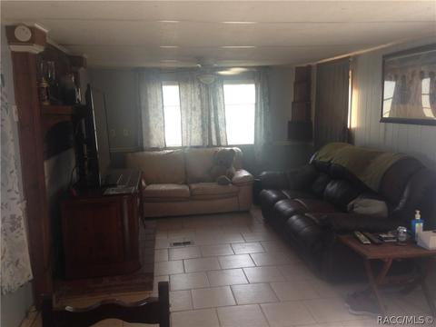 299 Vicki St, Inglis, FL 34449 photo 4