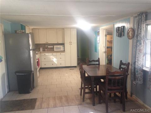 299 Vicki St, Inglis, FL 34449 photo 6