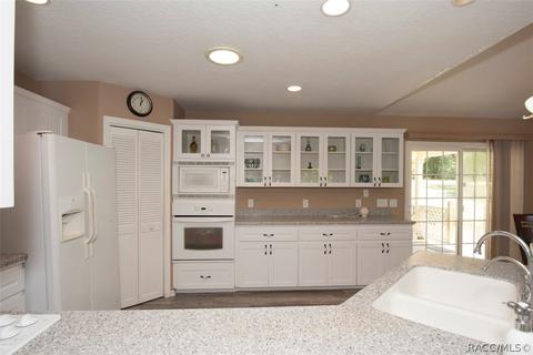 1881 N Frazier Ter, Hernando, FL 34442 photo 12