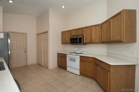 1814 E Bismark St, Hernando, FL 34442 photo 12