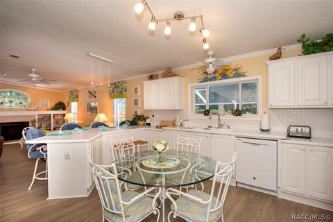 21 E Katie St, Hernando, FL 34442 photo 4