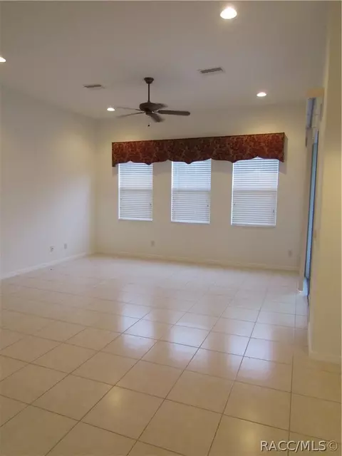 1004 W Rollingwood Ct, Hernando, FL 34442 photo 9