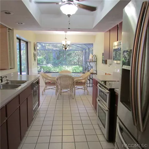 131 W Liberty St, Hernando, FL 34442 photo 7