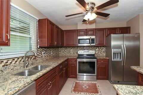 111 N Fresno Ave, Hernando, FL 34442 photo 4