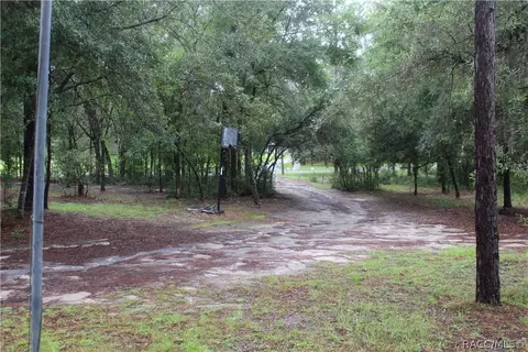 2813 E Fox Ct, Inverness, FL 34452 photo 41