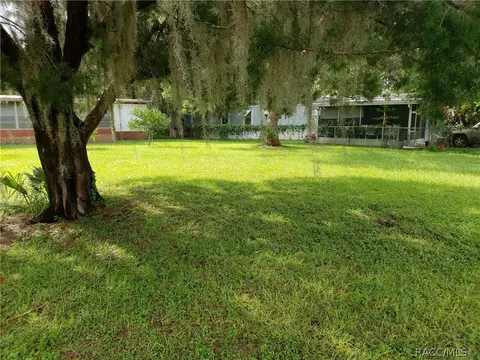 4215 E Wells Ln, Hernando, FL 34442 photo 3