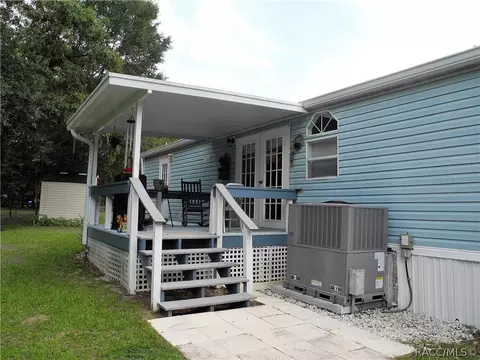 1724 E Naperville Ln, Hernando, FL 34442 photo 3
