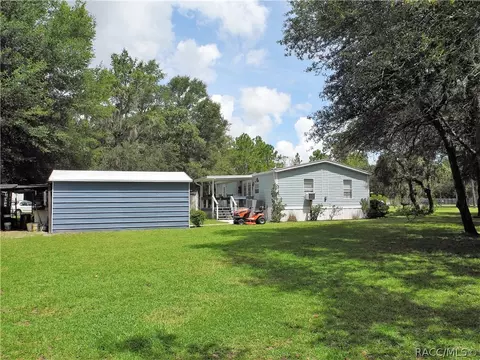 1724 E Naperville Ln, Hernando, FL 34442 photo 4