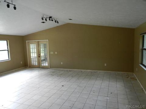 1186 E Runnels Ln, Hernando, FL 34442 photo 11