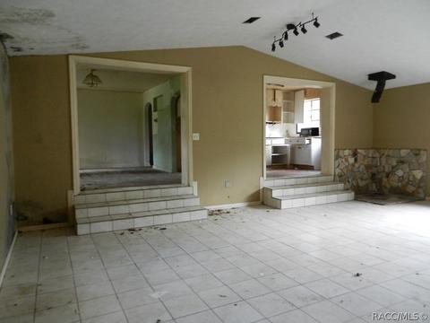 1186 E Runnels Ln, Hernando, FL 34442 photo 12