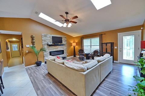 1402 W Mineral Ct, Hernando, FL 34442 photo 6