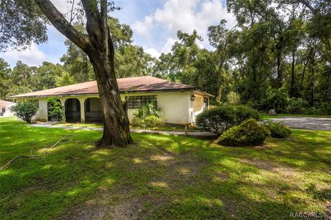 4285 E Flying Eagle Ct, Inverness, FL 34453 photo 2