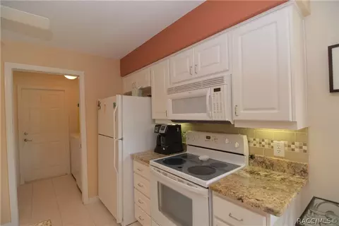 3686 Eagle Cove Ct, Hernando, FL 34442 photo 12