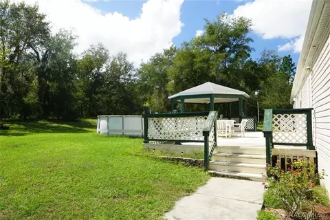 82 E Katie St, Hernando, FL 34442 photo 3