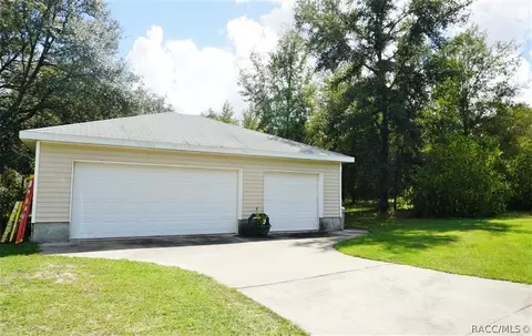 82 E Katie St, Hernando, FL 34442 photo 2
