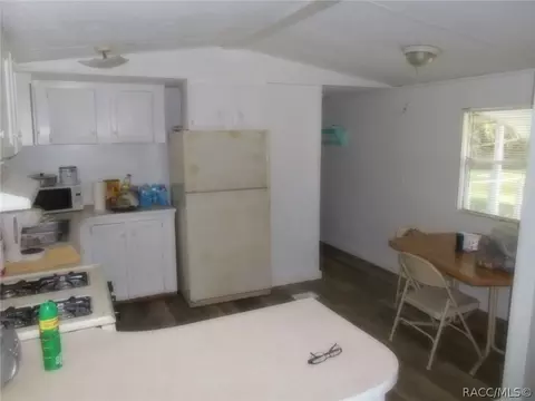 388 Vicki St, Inglis, FL 34449 photo 8