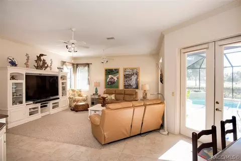 600 E Charleston Ct, Hernando, FL 34442 photo 6