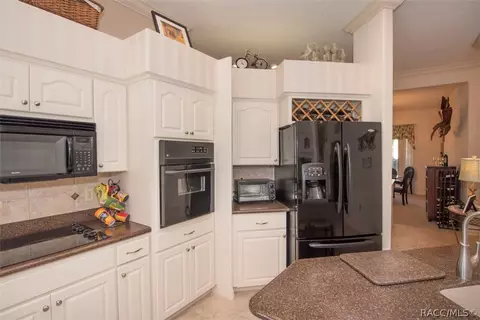 600 E Charleston Ct, Hernando, FL 34442 photo 13