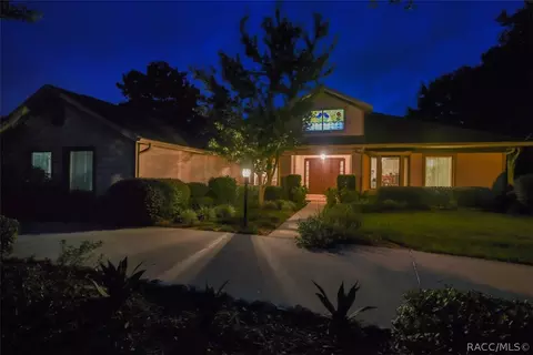 600 E Charleston Ct, Hernando, FL 34442 photo 1