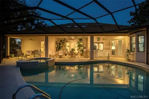 600 E Charleston Ct, Hernando, FL 34442 photo 2