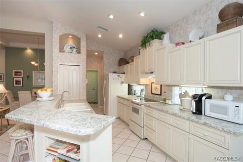 187 E Liberty St, Hernando, FL 34442 photo 5